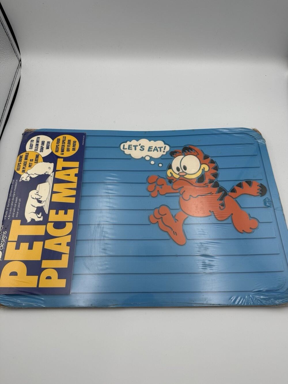 Vintage Garfield Pet Placemat Rubberized Vinyl 12x17 Blue "Let's Eat!"